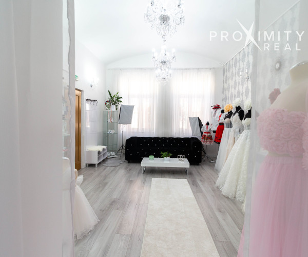 Odstúpenie zabehnutého a kompletne zariadeného SVADOBNÉHO SALÓNU