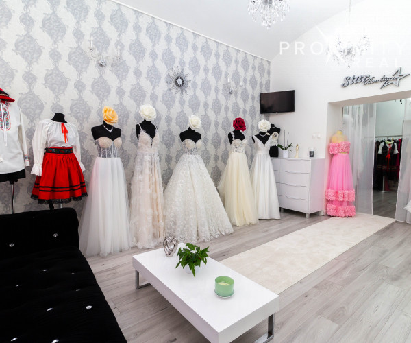 Odstúpenie zabehnutého a kompletne zariadeného SVADOBNÉHO SALÓNU