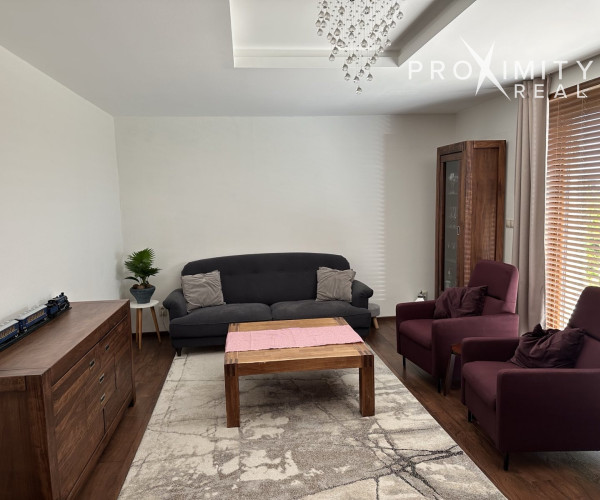 Rodinný dom s bazénom a garážou v Košice - Krásna