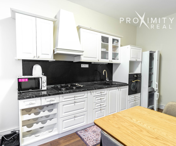 PRENÁJOM 3 - IZBOVÉHO BYTU V CENTRE, GARÁŽOVE STATIE,UL. ŠTEFÁNIKOVA, KOŠICE