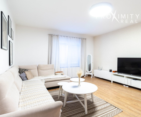 IHNEĎ VOĽNÝ! 2izb. byt na prenájom s parkovaním a záhradou - Sever