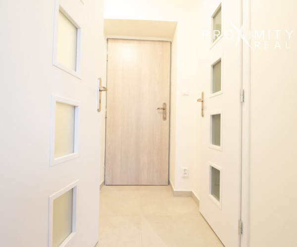 REZERVOVANÉ! Kompletne prerobený 3izb. byt (64m2) v Šaci, 2x kúpelňa