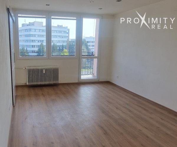 ZNÍŽENÁ CENA!!!!!!!! 3-izbový slnečný byt na Terase s novou rekonštrukciou a veľkým balkónom