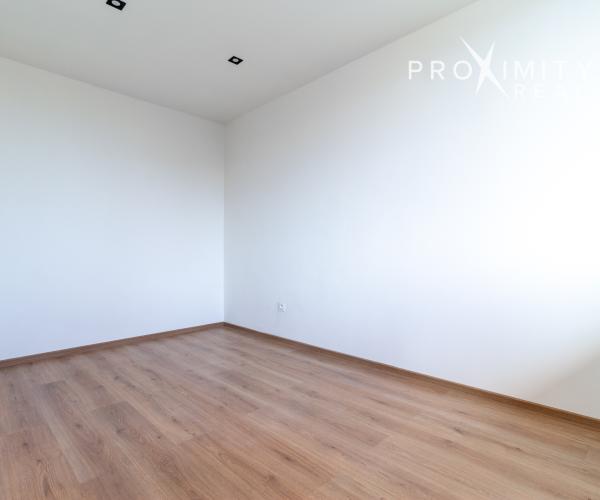 3 izbový slnečný byt na Terase, s kompletne novou rekonštrukciou a veľkým balkónom pri OC Galérii