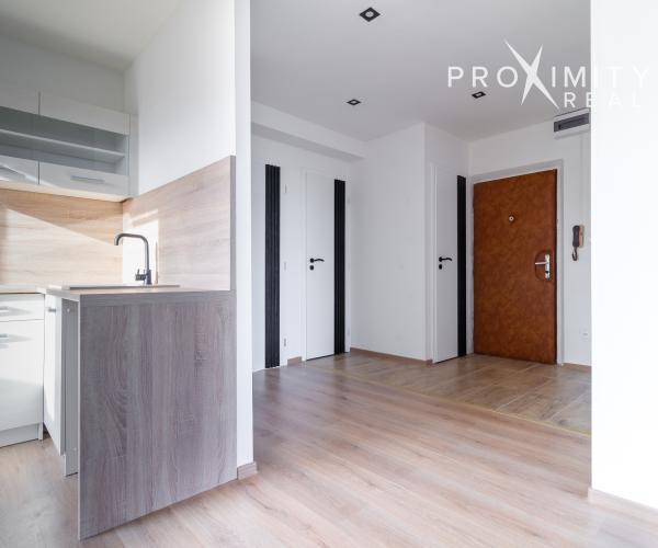 3 izbový slnečný byt na Terase, s kompletne novou rekonštrukciou a veľkým balkónom pri OC Galérii