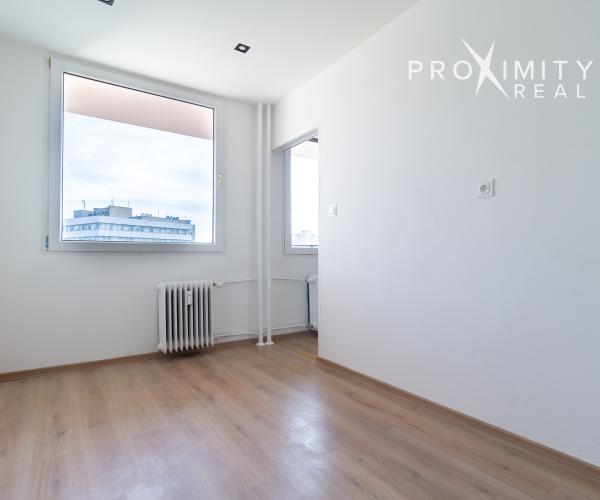 3 izbový slnečný byt na Terase, s kompletne novou rekonštrukciou a veľkým balkónom pri OC Galérii