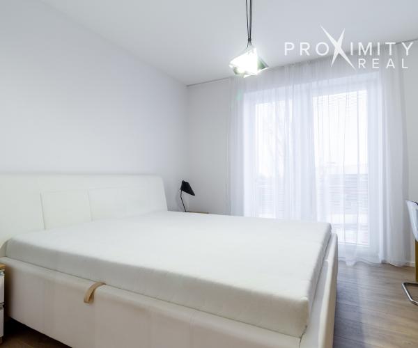 Park Anička, ihneď voľný 2-izb. byt, zariadený s garážovým státím