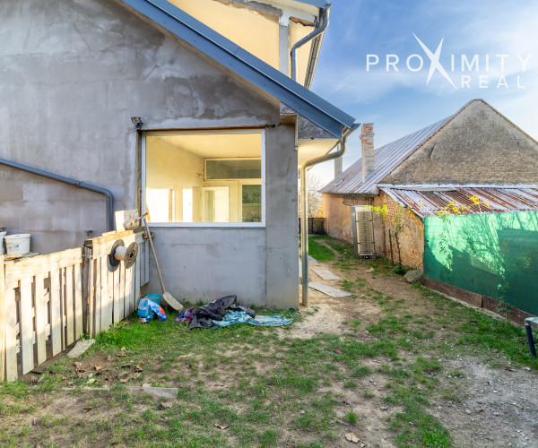 Podnikateľské priestory a priestranný rodinný dom s úžitkovou plochou 320 m² na pozemku s rozlohou 672 m² v atraktívnej lokalite!