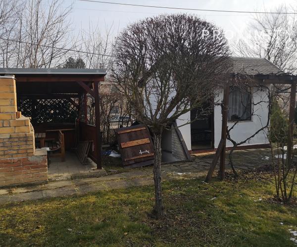 Na predaj záhrada s chatou, priamo v Košiciach, v mestskej časti Košice - Sever