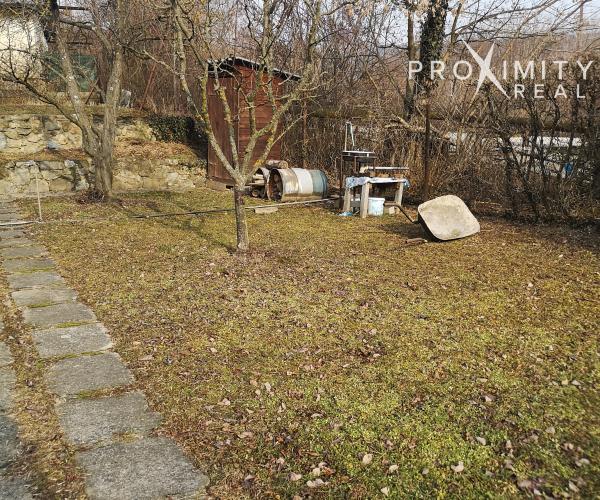 Na predaj záhrada s chatou, priamo v Košiciach, v mestskej časti Košice - Sever