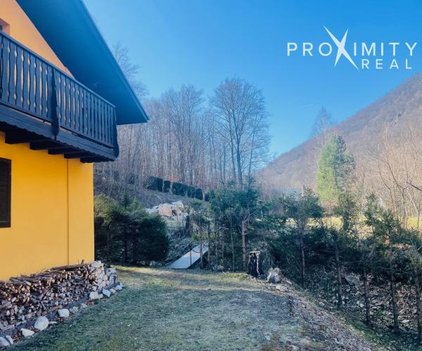 NA PREDAJ: Luxusná celoročná chata pri Ružíne s nádherným výhľadom