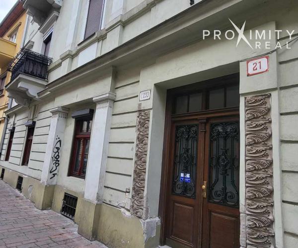 Meštiansky 1-izbový byt v historickom centre Košíc – Kováčska ulica - na predaj