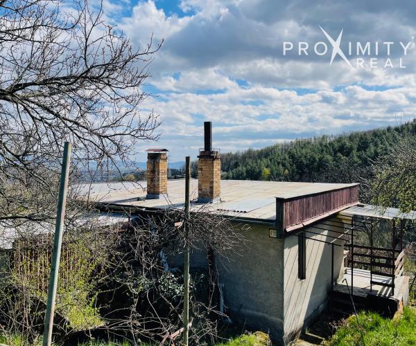 Krásna záhrada a chata s dychberúcim výhľadom – Červený breh, Košice