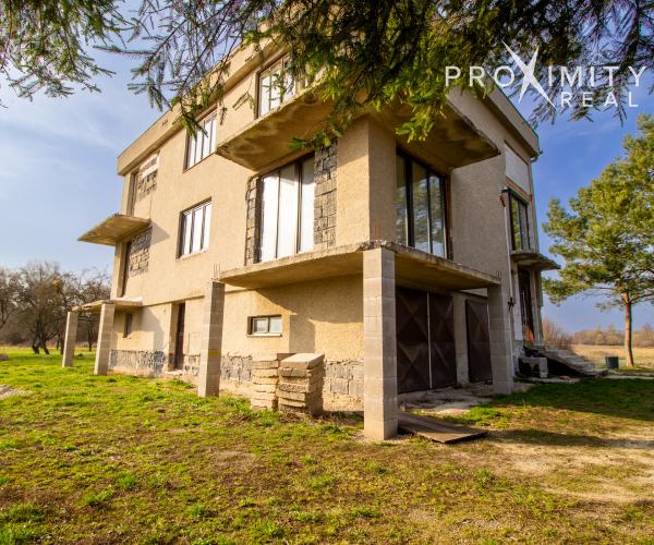 Rodinný dom v Ruskove s veľkým potenciálom