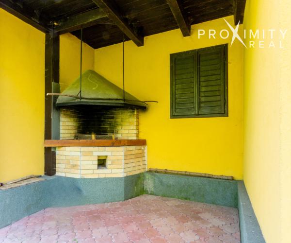 NA PREDAJ: Luxusná celoročná chata pri Ružíne s nádherným výhľadom