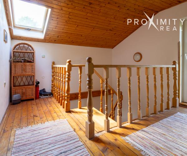 NA PREDAJ: Luxusná celoročná chata pri Ružíne s nádherným výhľadom