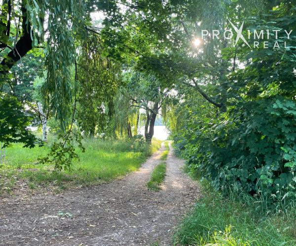 Na predaj: Výnimočná celoročná murovaná chata pri vode – Čaňa