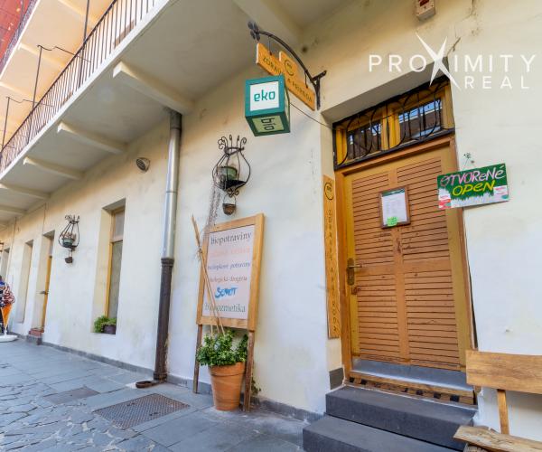 Úžasný obchodík v centre mesta