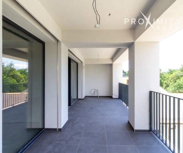 MESTSKÝ PARK - 4 izbový 171 m2 byt s priestranou terasou