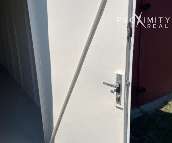 Garáž vo výbornom stave a lokalite – Košice, Čárskeho za OMV