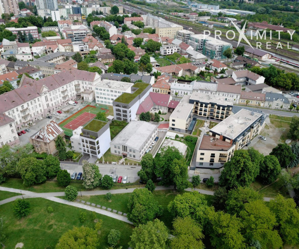 MESTSKÝ PARK - 4 izbový 171 m2 byt s priestranou terasou
