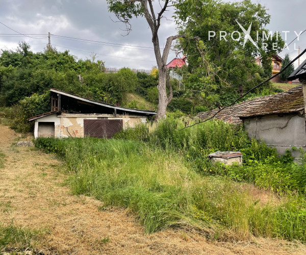 Na predaj – slnečný stavebný pozemok v lokalite Košice – Myslava (714 m²)