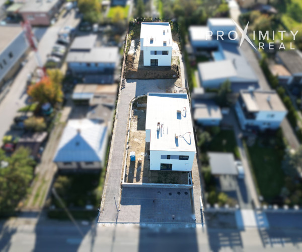 SKOLAUDOVANÉ-VILADOMY PEREŠ  3 izb. byt s vlastnou záhradou a 2xparkovanie