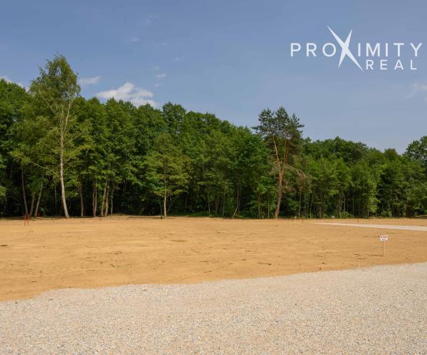 Na predaj investičné pozemky v obci Paňovce