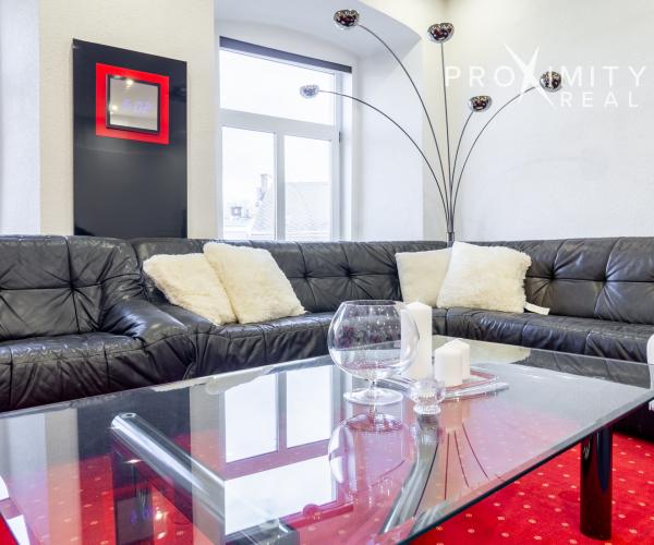 Elegantný historický byt s jedinečnou atmosférou a veľkorysou rozlohou 130 m²  v CENTRE MESTA KOŠICE