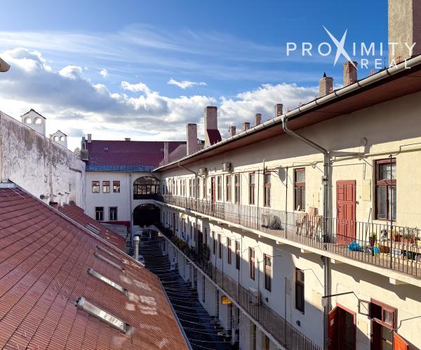 Elegantný historický byt s jedinečnou atmosférou a veľkorysou rozlohou 130 m²  v CENTRE MESTA KOŠICE