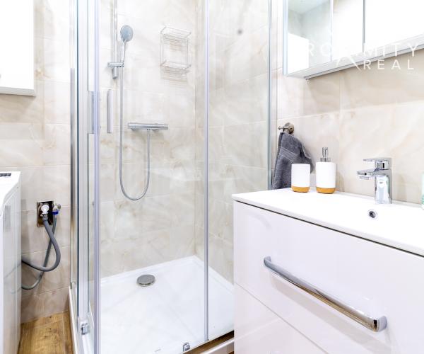 Na prenájom: moderný 2-izbový byt, 65 m², Ludmanská ulica – voľný ihneď