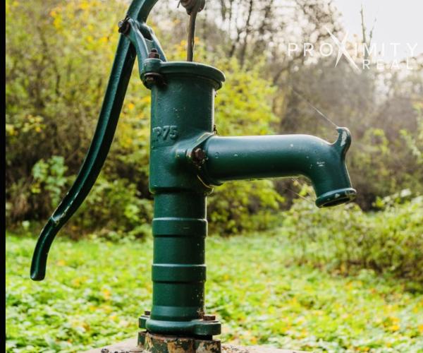 Na predaj: oplotená záhrada s chatkou vo Veľkej Lodine