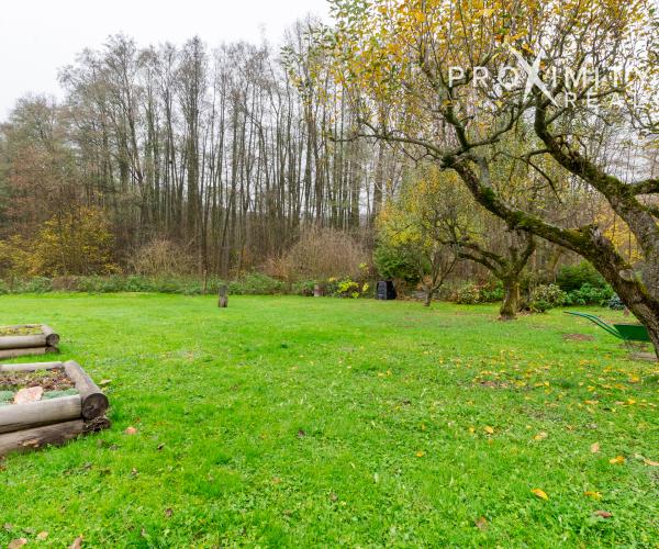Dom pri lese s nádherným pozemkom – ideálne miesto pre tichý a kvalitný život