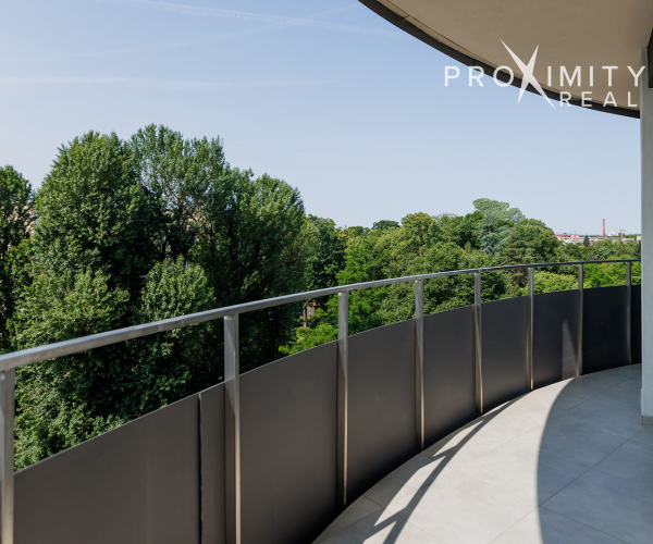 DREAM CITY, centrum Užhorod, dizajnový 3-izbový byt 115 m²