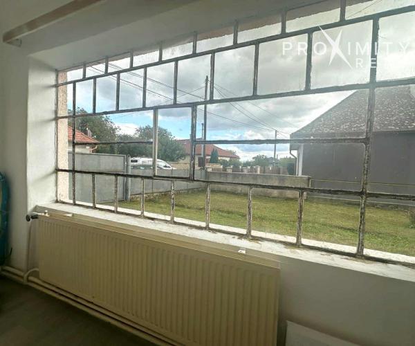 Na predaj: rodinný dom s priestranným pozemkom – Gomboš