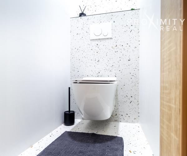 Predaj:1,5-izbový byt,komplet.rekonštrukcia, Titogradská,KVP