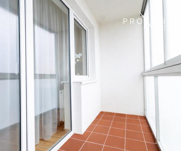 Predaj:1,5-izbový byt,komplet.rekonštrukcia, Titogradská,KVP