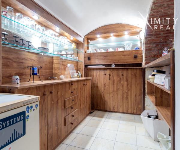 Unikátna budova  - Košice centrum- Jiskrova ulica