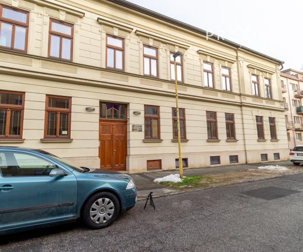 Unikátna budova  - Košice centrum- Jiskrova ulica