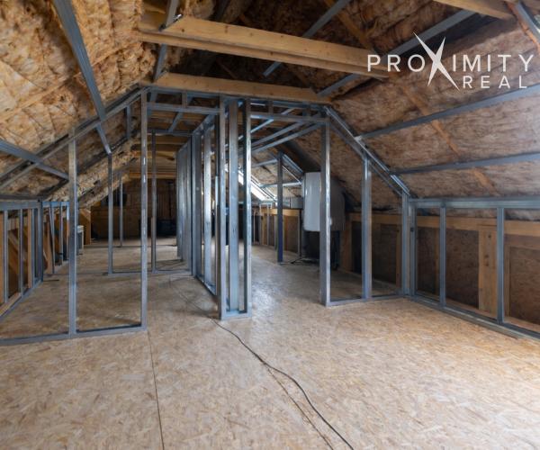 Rodinný dom s možnosťou rozšírenia bývania a veľkým pozemkom – Valaliky