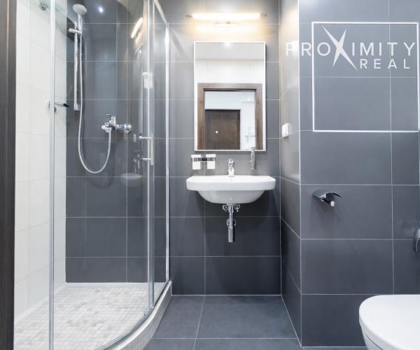 MODERNÝ „PRAŽÁK" S NOVOU DISPOZÍCIOU: 3-izbový klenot na Terase