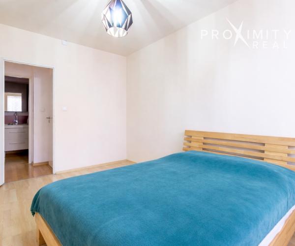 Bývanie s dušou Starého Mesta: Zrekonštruovaný „Pražak" na Kuzmányho ulici v Košiciach