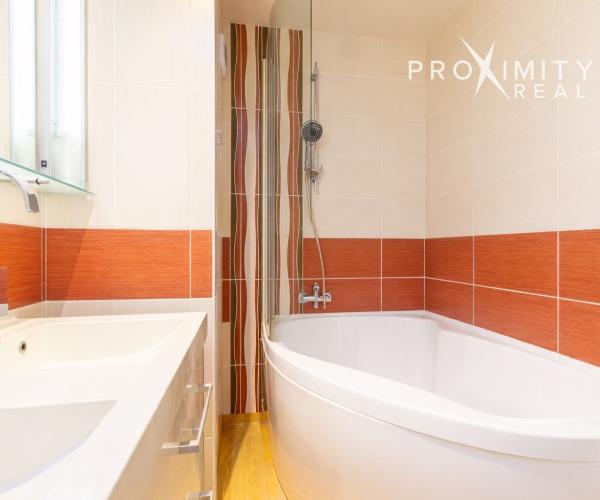 Bývanie s dušou Starého Mesta: Zrekonštruovaný „Pražak" na Kuzmányho ulici v Košiciach