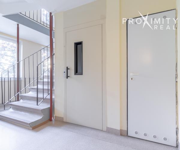 Bývanie s dušou Starého Mesta: Zrekonštruovaný „Pražak" na Kuzmányho ulici v Košiciach