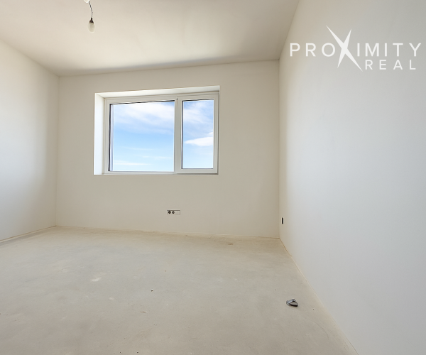 SKOLAUDOVANÉ-VILADOMY PEREŠ  3 izb. byt s vlastnou záhradou a 2xparkovanie