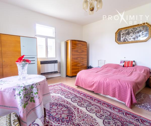 Nádherný gazdovský dom v obci Rešica