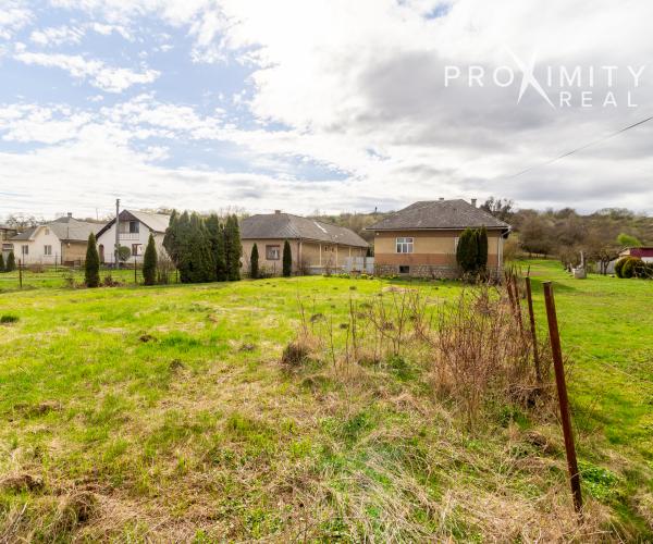 Nádherný gazdovský dom v obci Rešica