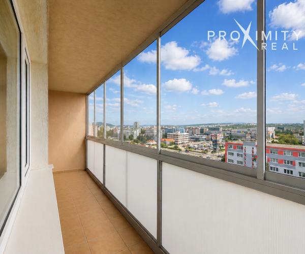 Na predaj 3-izbový byt s panoramatickým výhľadom – Košice II, Terasa