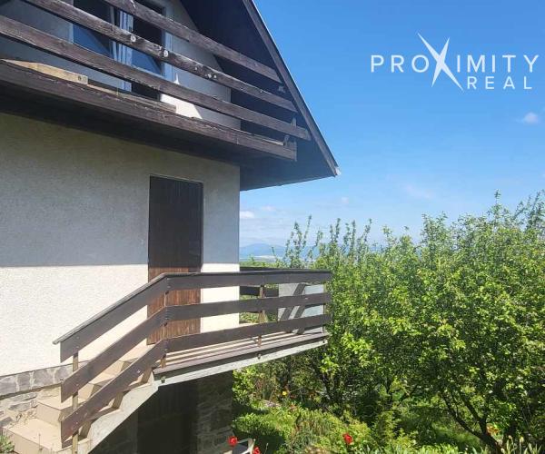 3-podlažná chata s výhľadom v Košiciach - Kavečanoch na Predaj