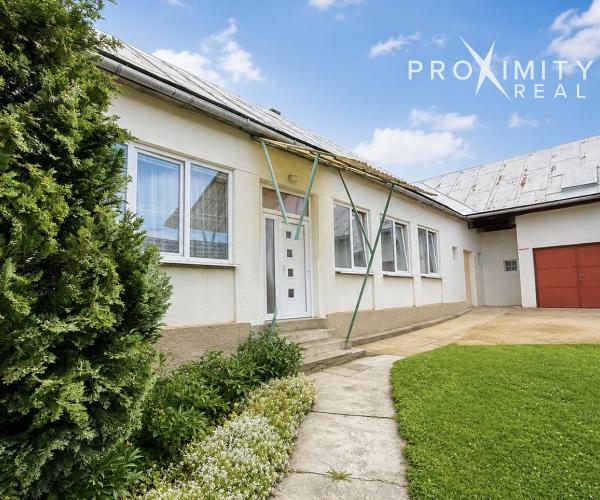 VEĽKÝ RODINNÝ DOM LEN 13 KM OD KOŠÍC - 652 m²